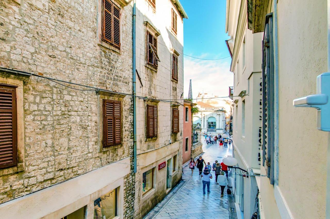 Divinity'S - Old Town Center Apartment Zadar Bagian luar foto