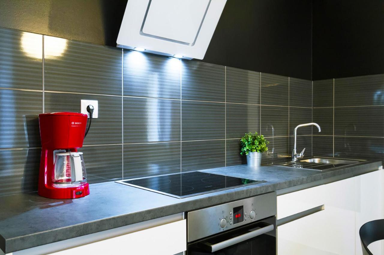 Divinity'S - Old Town Center Apartment Zadar Bagian luar foto