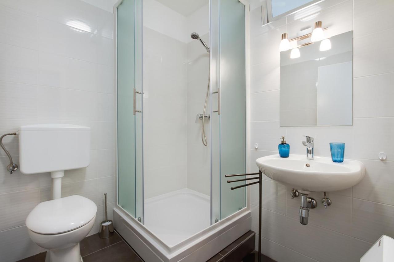 Divinity'S - Old Town Center Apartment Zadar Bagian luar foto